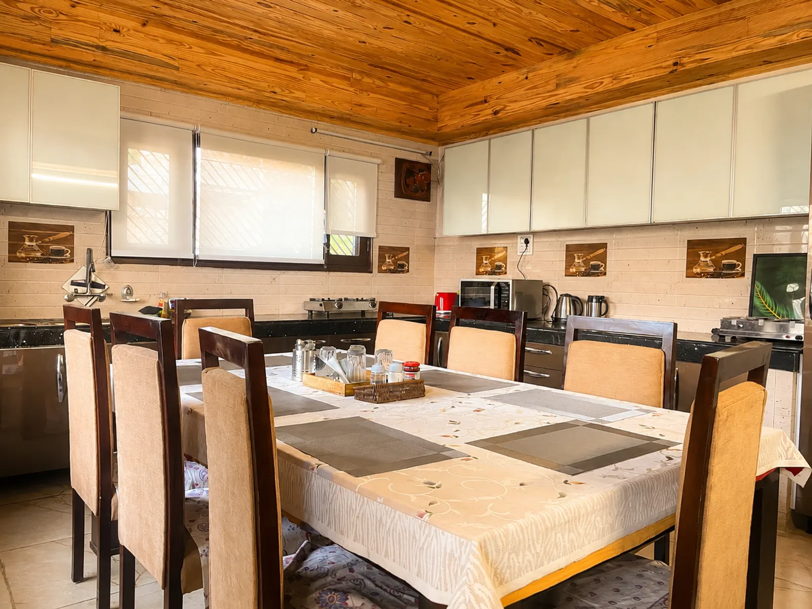 Kitchen and dining area at Noon Villa